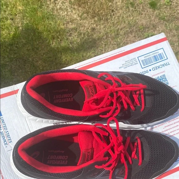 ASICS Black and Red Athletic Shoes with Red Accents - Picture 4 of 5